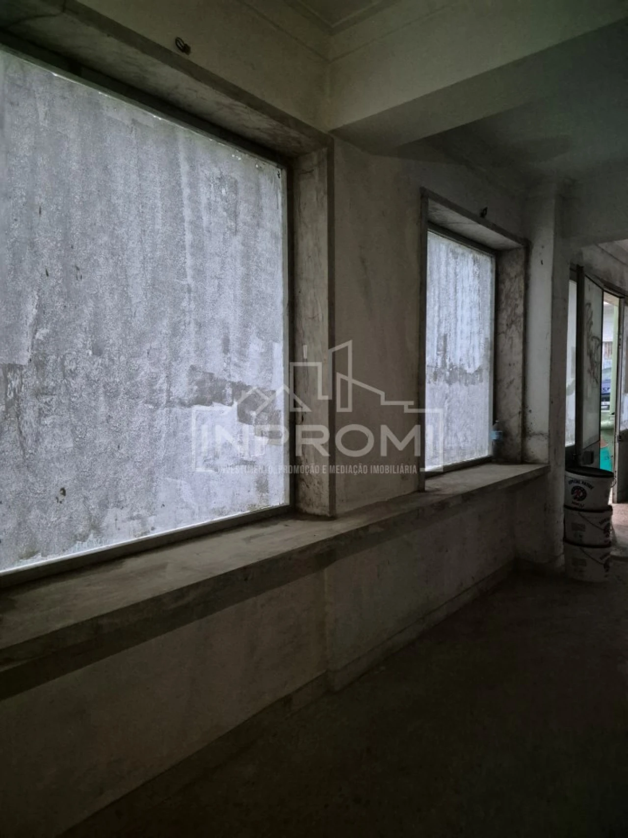 Loja para Arrendamento em Agualva e Mira-Sintra Foto 13