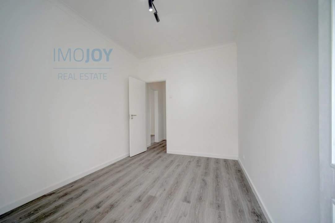 Apartamento T3 para Venda em Vila Franca de Xira Foto 17