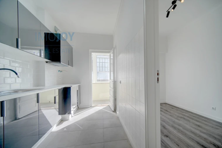 Apartamento T3 para Venda em Vila Franca de Xira Foto 7