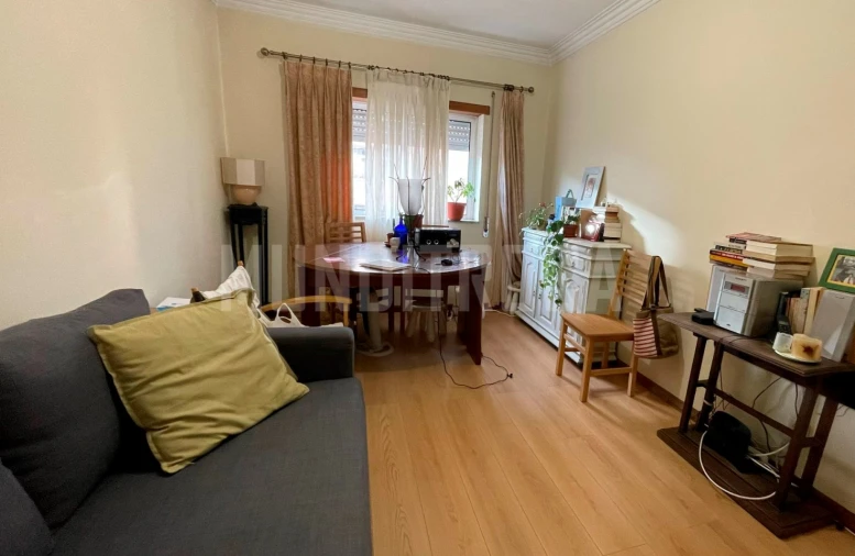 Apartamento T1 para Venda em São Vitor (Braga) Foto 6