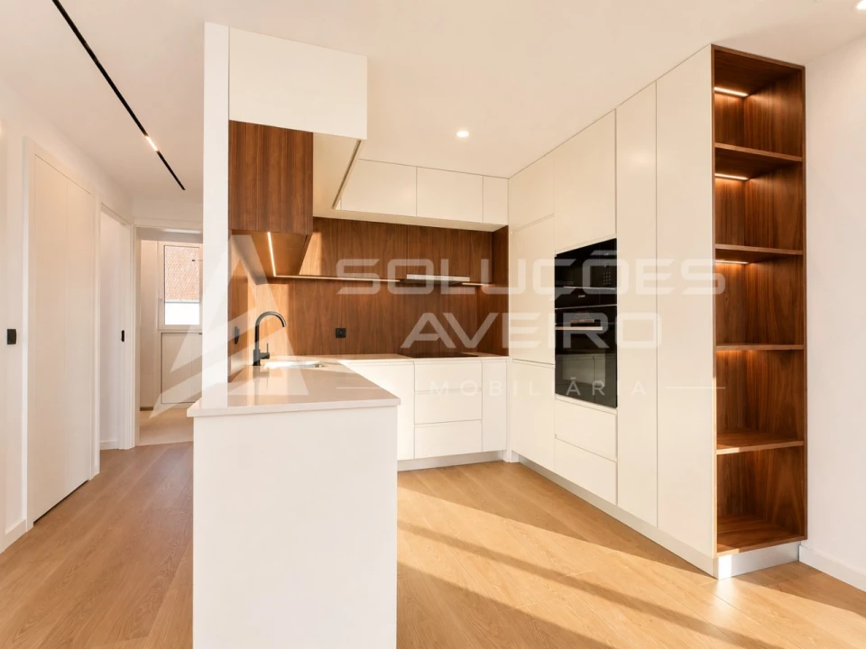 Apartamento T3 para Venda em Glória e Vera Cruz Foto 8