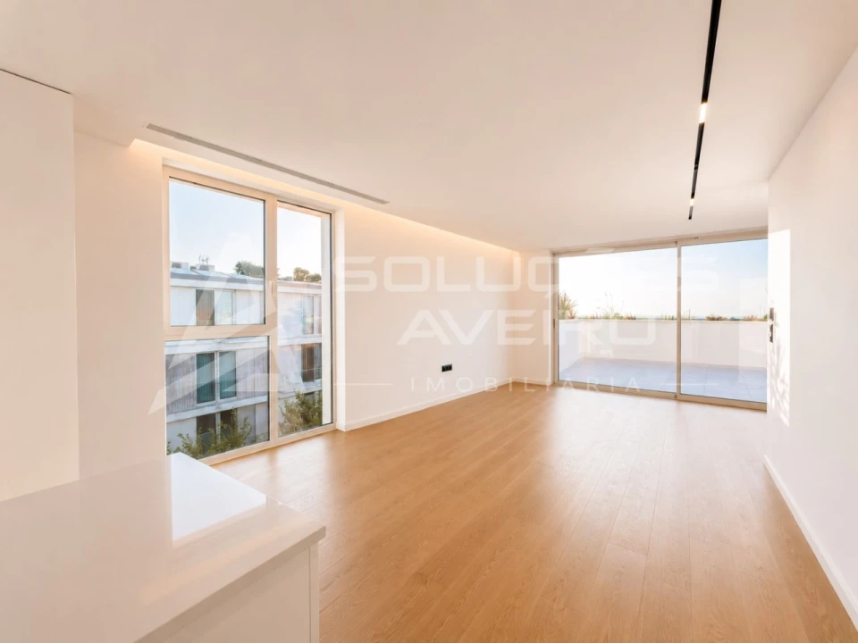 Apartamento T3 para Venda em Glória e Vera Cruz Foto 13