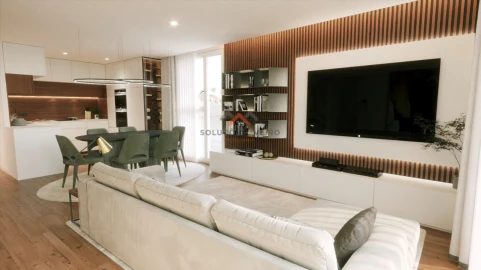 Apartamento T3 para Venda em Glória e Vera Cruz