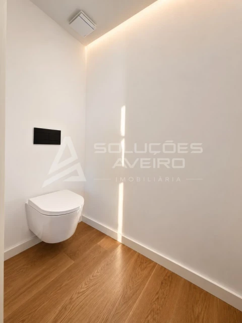 Apartamento T3 para Venda em Glória e Vera Cruz