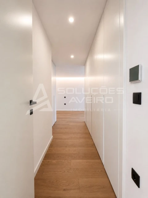 Apartamento T3 para Venda em Glória e Vera Cruz