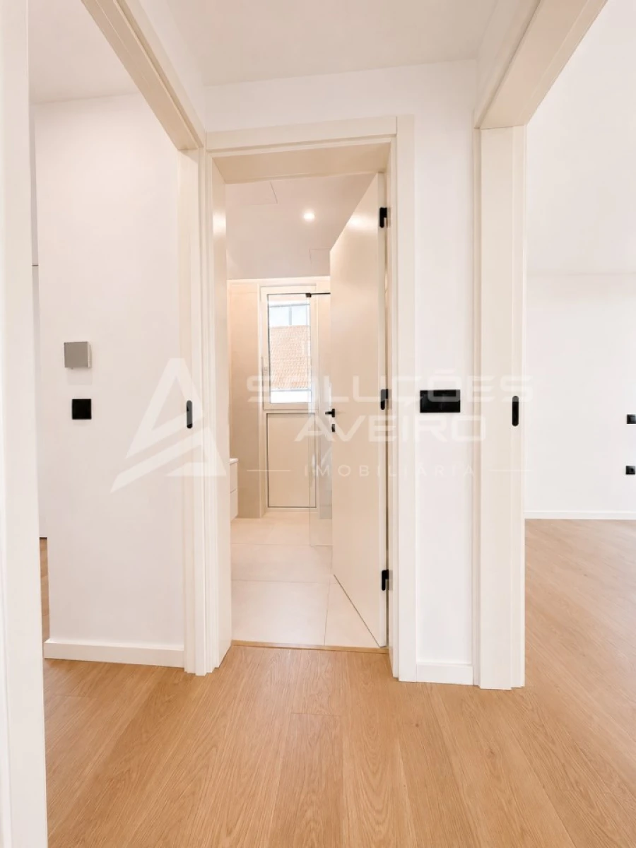 Apartamento T3 para Venda em Glória e Vera Cruz Foto 27