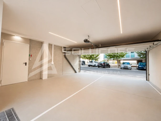 Apartamento T3 para Venda em Glória e Vera Cruz Foto 38
