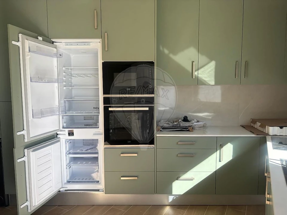 Moradia T3 para Arrendamento em Gulpilhares e Valadares Foto 18