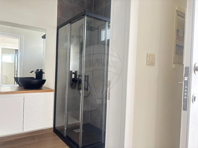 Moradia T3 para Arrendamento em Gulpilhares e Valadares Foto 7