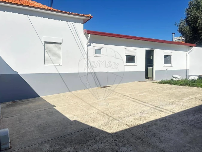 Moradia T3 para Arrendamento em Gulpilhares e Valadares Foto 21