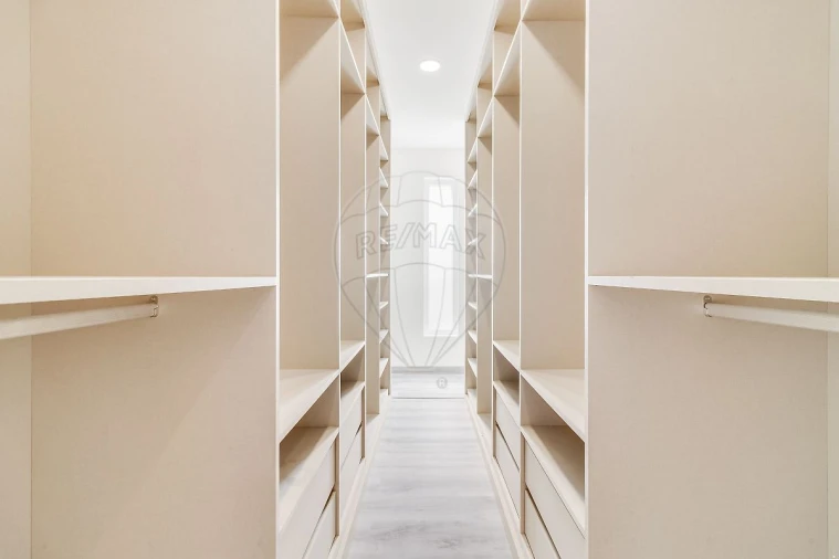 Moradia T3 para Venda em Quinta do Anjo Foto 33