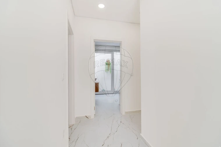 Moradia T3 para Venda em Quinta do Anjo Foto 2