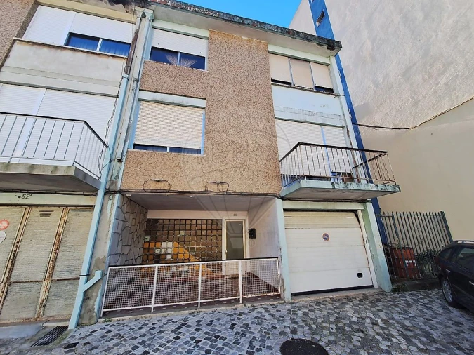 Prédio para Venda em Agualva e Mira-Sintra Foto 2