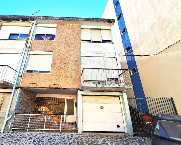 Prédio para Venda em Agualva e Mira-Sintra Foto 3