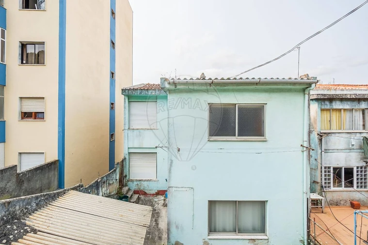 Prédio para Venda em Agualva e Mira-Sintra Foto 16