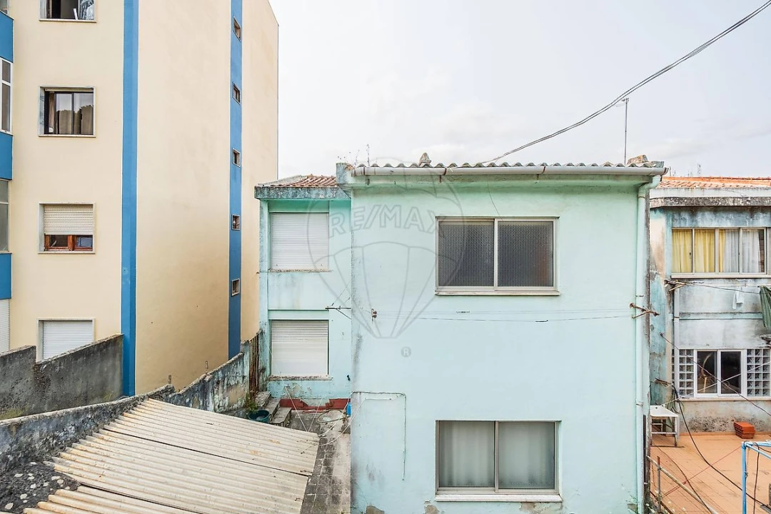 Prédio para Venda em Agualva e Mira-Sintra Foto 16