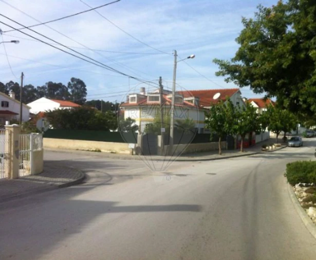 Terreno para Venda em Fernao Ferro Foto 1