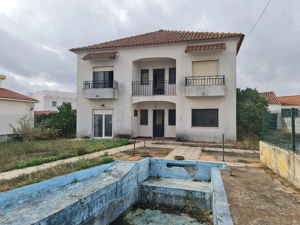 Moradia T14 para Venda em Ponte de Sor, Tramaga e Vale de Açor Foto 1