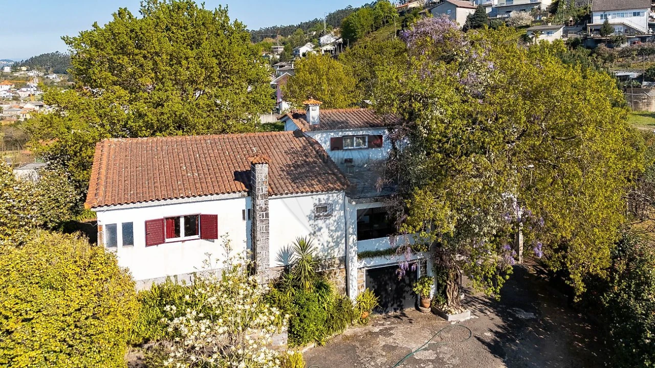 Moradia T7 para Venda em Souto Santa Maria, Souto São Salvador e Gondomar Foto 2