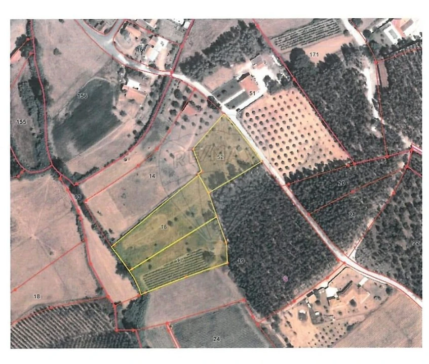 Terreno para Venda em Fraguas Foto 4