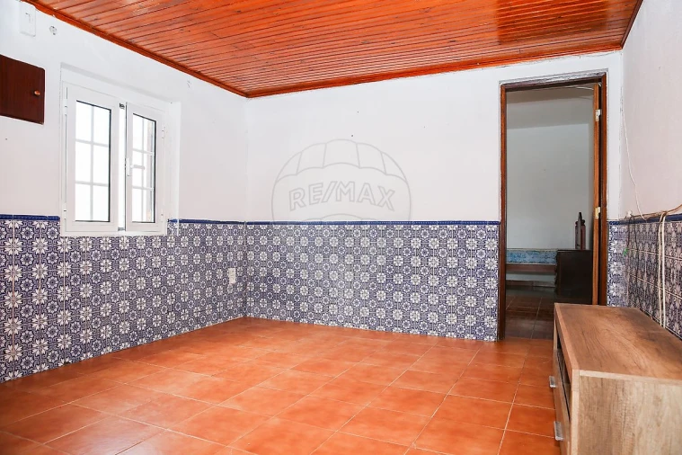 Moradia T2 para Venda em Aveiras de Cima Foto 13