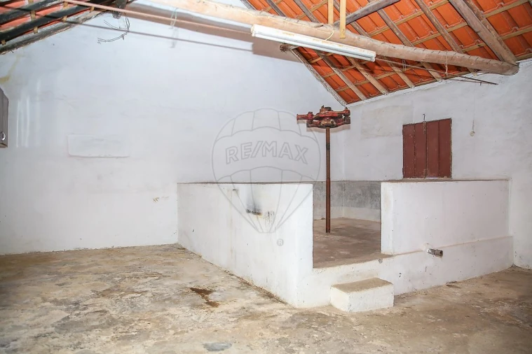 Moradia T2 para Venda em Aveiras de Cima Foto 31