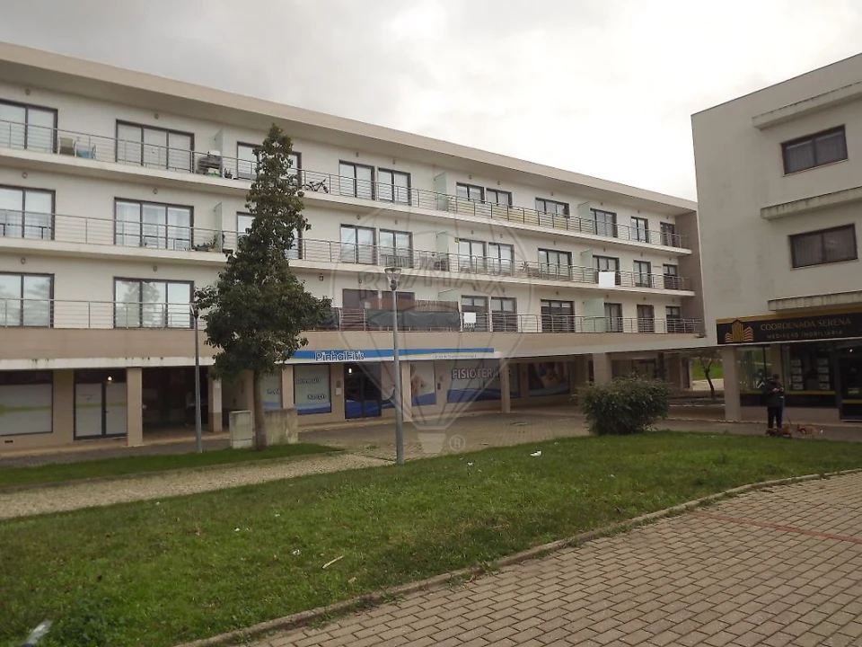 Apartamento T3 para Venda em Pinhal Novo Foto 9