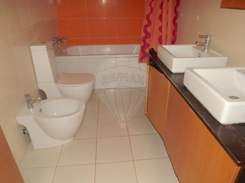 Apartamento T3 para Venda em Pinhal Novo Foto 9