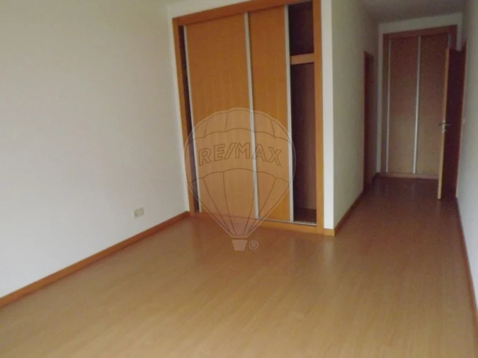 Apartamento T3 para Venda em Pinhal Novo Foto 4