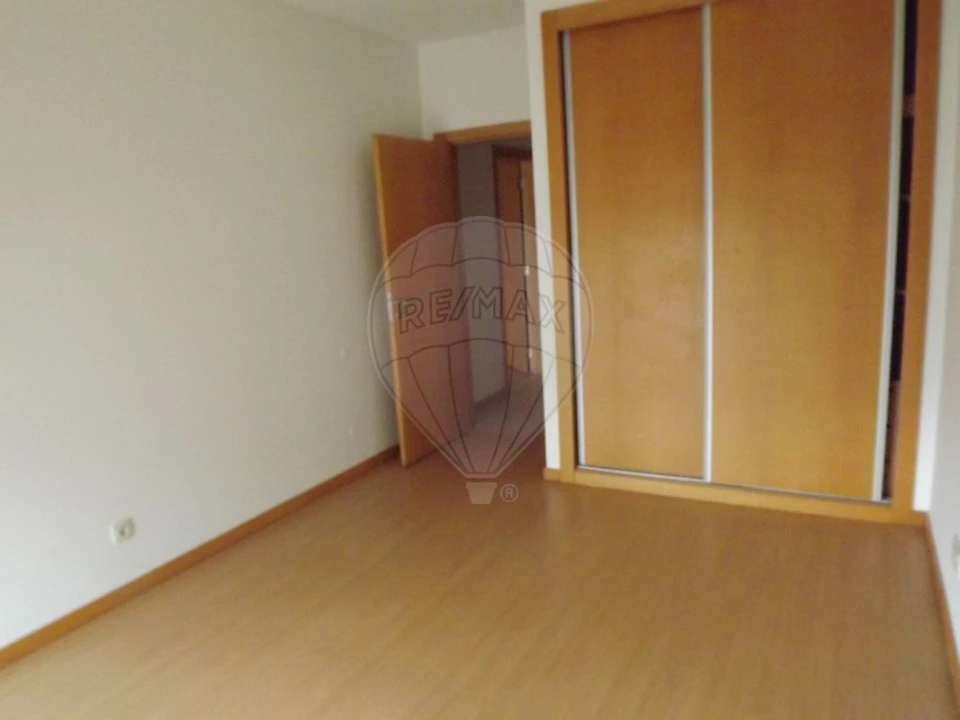 Apartamento T3 para Venda em Pinhal Novo Foto 2