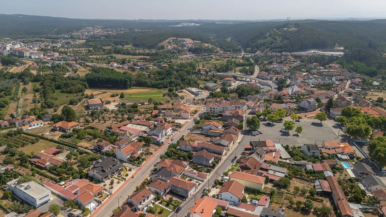 Moradia T3 para Venda em Mortágua, Vale de Remígio, Cortegaça e Almaça Foto 1