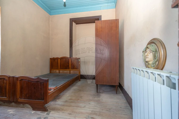 Moradia T4 para Venda em Pala Foto 10