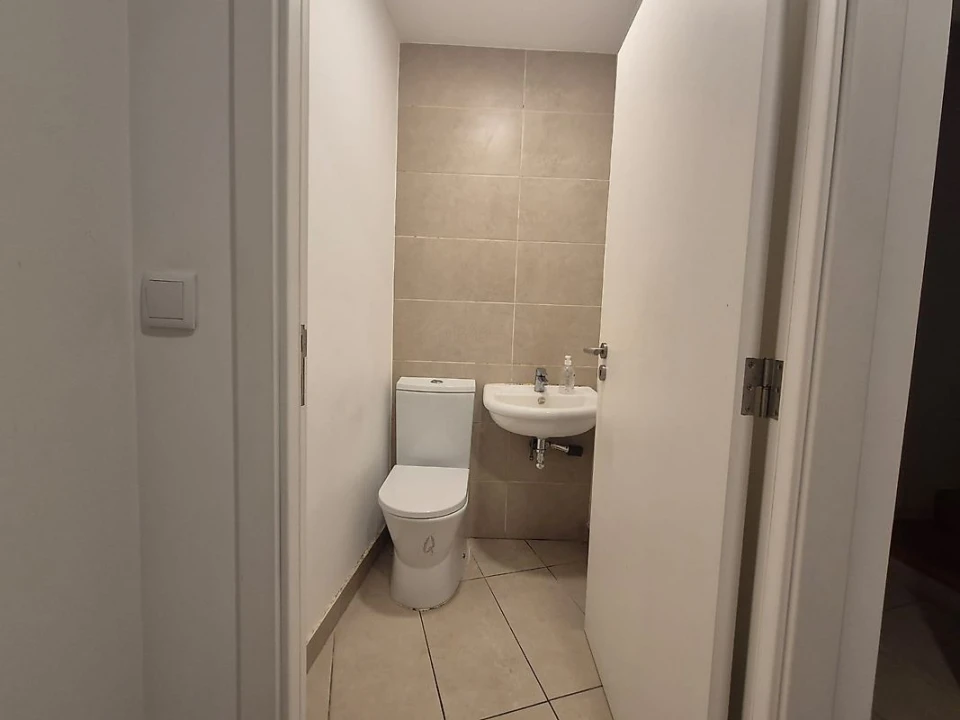 Prédio para Venda em Sé Nova, Santa Cruz, Almedina e São Bartolomeu Foto 6