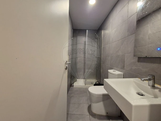 Prédio para Venda em Sé Nova, Santa Cruz, Almedina e São Bartolomeu Foto 11