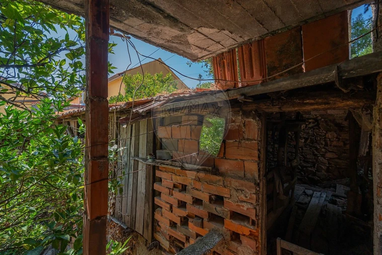 Moradia T4 para Venda em Pala Foto 15