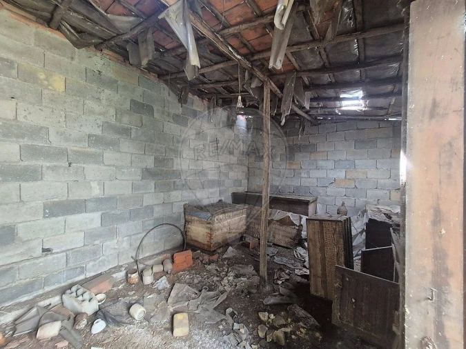 Moradia T4 para Venda em Pala Foto 9