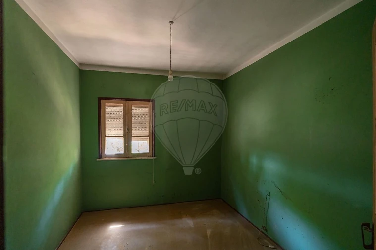 Moradia T4 para Venda em Pala Foto 11