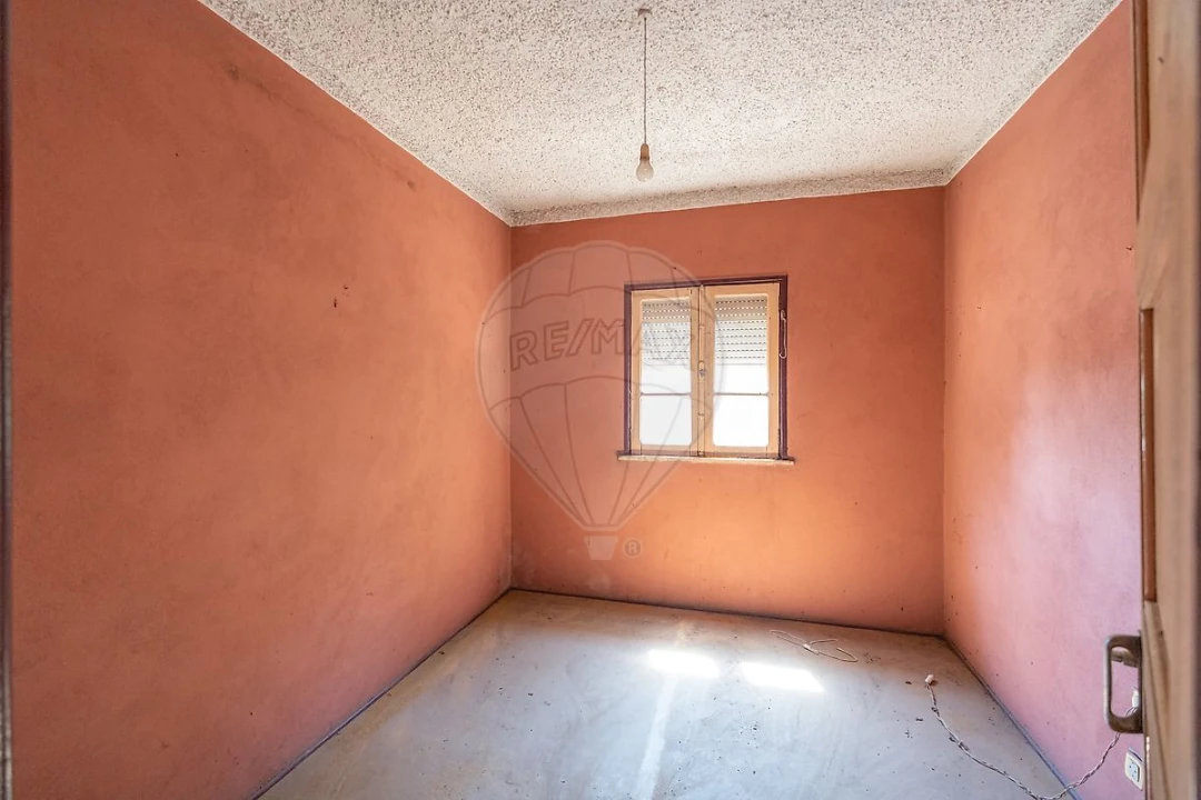 Moradia T4 para Venda em Pala Foto 6