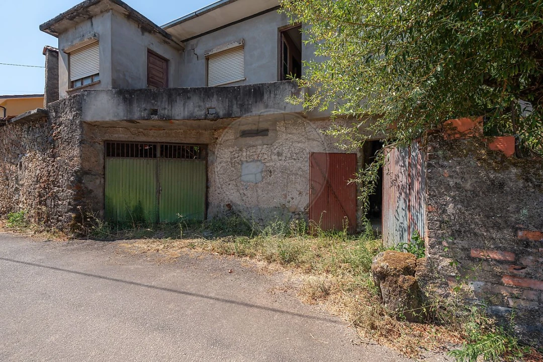 Moradia T4 para Venda em Pala Foto 2