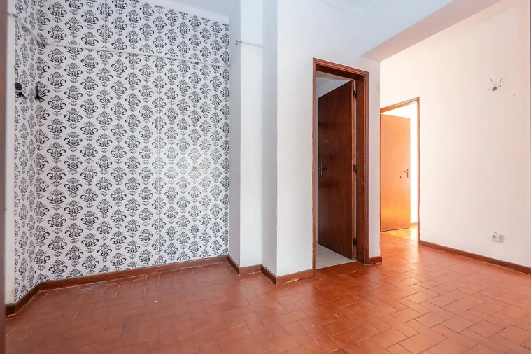 Apartamento T4 para Venda em Eiras e São Paulo de Frades Foto 5