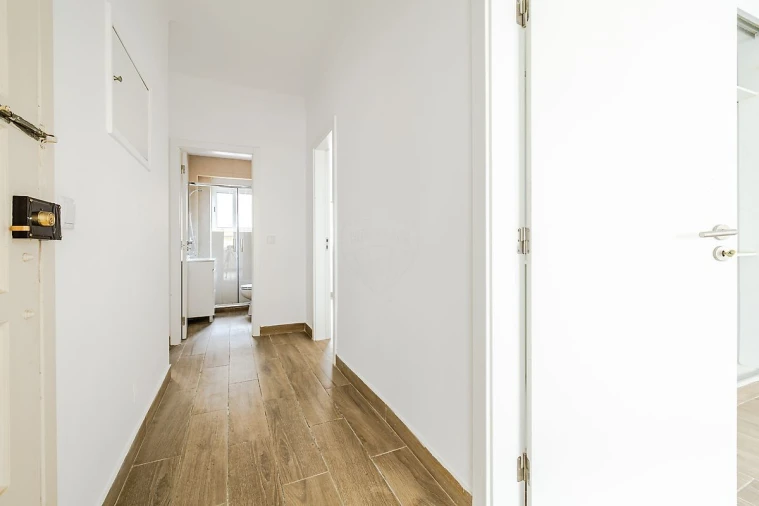 Apartamento T2 para Venda em Almada, Cova da Piedade, Pragal e Cacilhas Foto 19