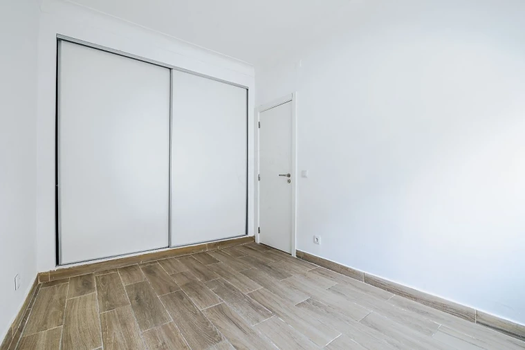 Apartamento T2 para Venda em Almada, Cova da Piedade, Pragal e Cacilhas Foto 16