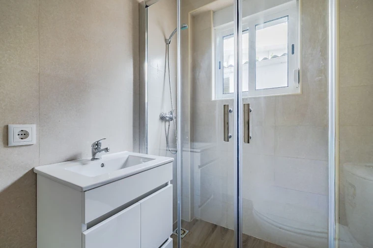 Apartamento T2 para Venda em Almada, Cova da Piedade, Pragal e Cacilhas Foto 26