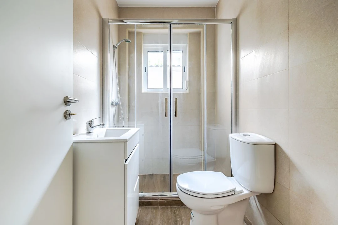 Apartamento T2 para Venda em Almada, Cova da Piedade, Pragal e Cacilhas Foto 24