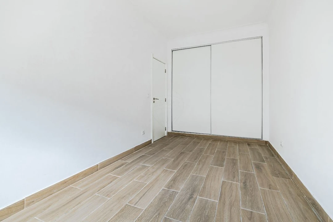 Apartamento T2 para Venda em Almada, Cova da Piedade, Pragal e Cacilhas Foto 17