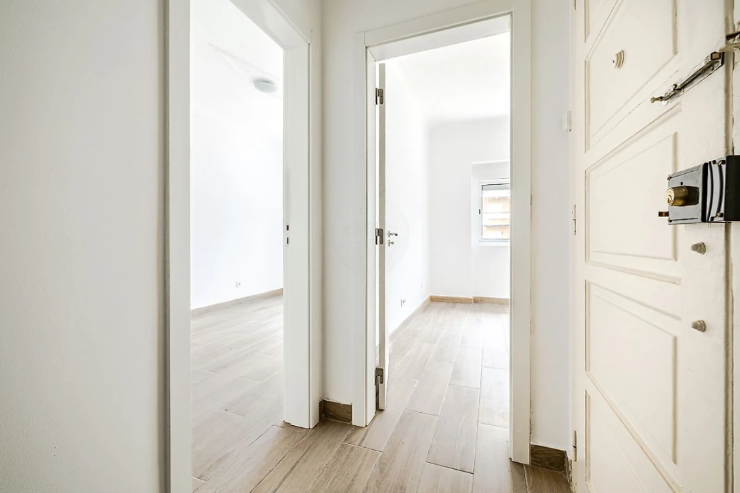 Apartamento T2 para Venda em Almada, Cova da Piedade, Pragal e Cacilhas Foto 10
