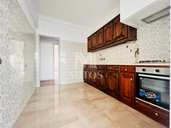 Moradia T3 para Venda em Darque Foto 2