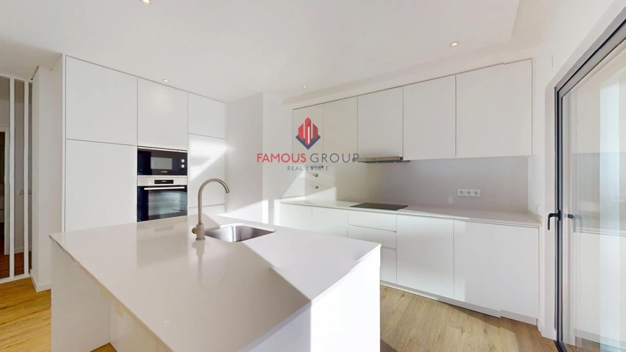 Apartamento T3 para Venda em Alvor Foto 10