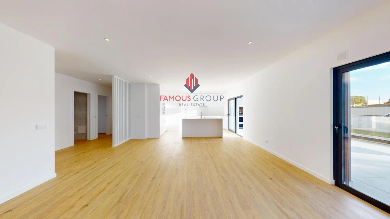 Apartamento T3 para Venda em Alvor Foto 11