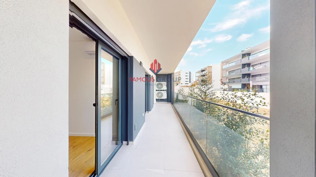 Apartamento T3 para Venda em Alvor Foto 23
